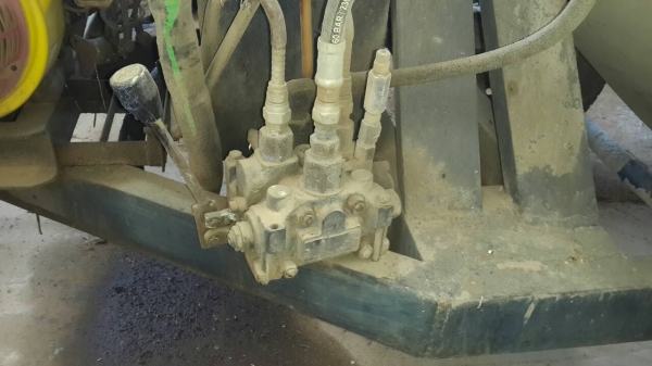 โม่ปูน รถลาก 1คิว โม่ปูน รถลาก 1คิว