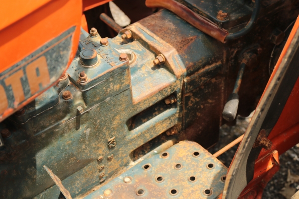 แห้งๆ Kubota L2600 เพลาเดียว เก่าไทย พร้อมใช้ แห้งๆ Kubota L2600 เพลาเดียว เก่าไทย พร้อมใช้