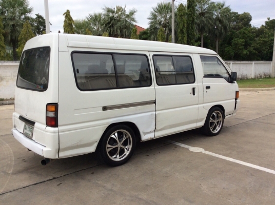 ขายรถตู้ มิตซู L300 ประตูเปิด 2 ด้าน ปี95 เครื่อง 1JZ หัวฉีด เพาเวอร์ เกียร์ออโต้ ติดแก๊ส LPG เบาะหนังสวยๆสะอาดเบาะหลังสวย2แถว แอร์หน้า-หลังเย็นฉ่ำ ภายในเดิมๆ ตัวถังเดิมๆแม็กขอบ17&quot; รถขับดีมาก ใช้ได้ 2 ระบบ รถพร้อมใช้ครับ