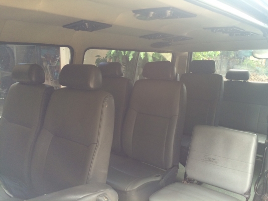 รถตู้ hiace