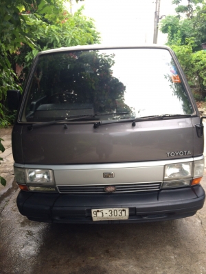 รถตู้ hiace