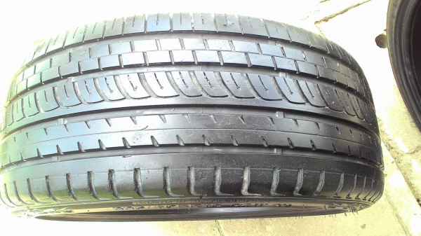 225/40R18 SUNNY N3630 ปี2013 ไม่มีปะ มี 1 เส้น tel.081-427-3941 225/40R18 SUNNY N3630 ปี2013 ไม่มีปะ มี 1 เส้น tel.081-427-3941