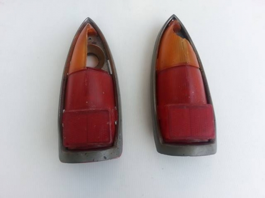 ++ ขายไฟท้าย LUCUS Austin / Mini และฝาปิดถังน้ำมัน++ ++ ขายไฟท้าย LUCUS Austin / Mini และฝาปิดถังน้ำมัน++