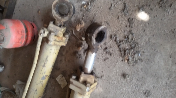 ขายกระบอกยก 120-2 ขายกระบอกยก 120-2