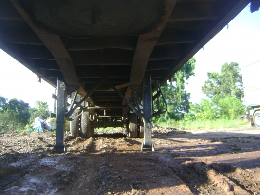 หางสภาพพร้อมใช้งาน  2 เพลา 10  เมตร  ราคา  190,000  บาท