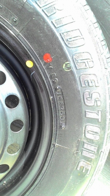 กะทะล้อพร้อมยางใหม่BRIDGESTONE  ขอบ 13 ขนาด 4 รู100  มี 1 ล้อ tel.081-427-3941