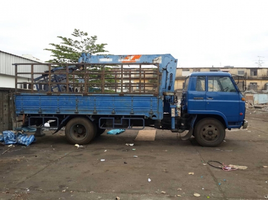 รถบรรทุกติดเครน พร้อมกระบะ เครื่องยนต์ 6 bd ฝาดำ รถเก่านอกพร้อมทะเบียน รถบรรทุกติดเครน พร้อมกระบะ เครื่องยนต์ 6 bd ฝาดำ รถเก่านอกพร้อมทะเบียน