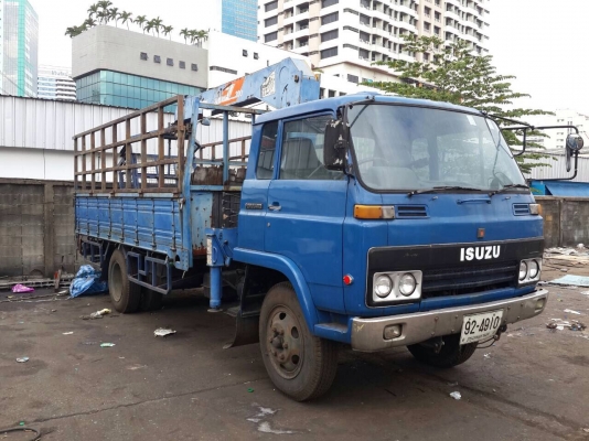 รถบรรทุกติดเครน พร้อมกระบะ เครื่องยนต์ 6 bd ฝาดำ รถเก่านอกพร้อมทะเบียน