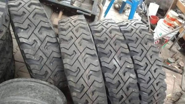 ขายยางซุปเปอร์สโตนดอกลาย ก.ไก่ เกรด A จากโรงงาน