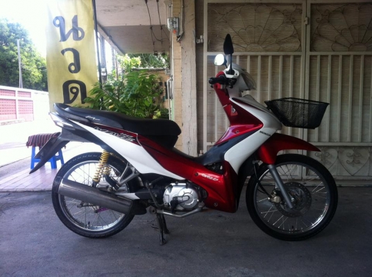 ขออนุญาติขาย HONDA WAVE 110-i สีขาวมุก สตาร์ทมือ ฟรีค่าโอน ขออนุญาติขาย HONDA WAVE 110-i สีขาวมุก สตาร์ทมือ ฟรีค่าโอน