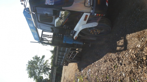 ขายด่วน,,รถหกล้อ,,ติดเครน,,5 ตัน,, 195HP สวยๆๆ,,พร้อมใช้งาน,,ยาว 5.40Mแอร์เย็นเจี้ยบ,,เบรคทิฟฟี่,,