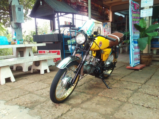 ขาย A100 เครื่องเวฟ125 ลูก59 เเคมซิ่ง (มีเล่มทะเบียนโครง+ใบซื้อขายเครื่อง) ค่าตัว 9500 บาท สนใจโทร.089-8054390 โอ๋ อยู่จังหวัด ลพบุรี