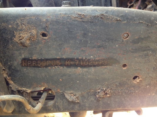 ขายบรรทุก 6 ล้อ isuzu npr 115 แรง ขายบรรทุก 6 ล้อ isuzu npr 115 แรง