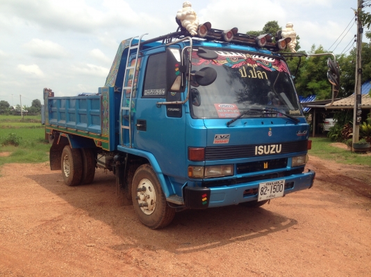 ขาย 6 ล้อดั้ม isuzu rocky 195 แรง ขาย 6 ล้อดั้ม isuzu rocky 195 แรง