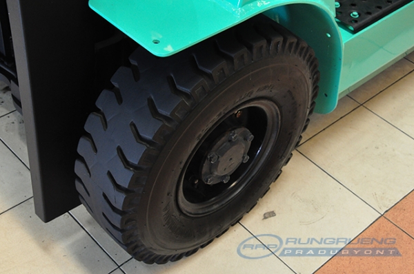 ขายรถโฟล์คลิฟท์มือสอง MITSUBISHI รุ่น FG15  ราคา 150,000 บาท นำเข้าจากประเทศญี่ปุ่น 100\% ไม่เคยใช้งานในประเทศไทย