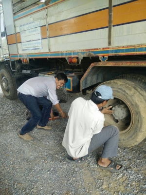 ขายรถบรรทุก 18 ล้อพ่วงแม่ลูกดัมพ์ ISUZU DECA 200 แรงม้าปี 2549 ลูกพ่วง 2 เพลา ราคา 1200000