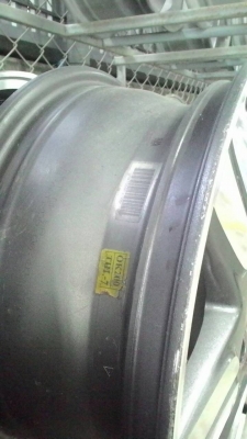 แม๊ก วีโก้ เดิมๆ ขอบ 15 ชุด 4 วง tel.081-427-3941