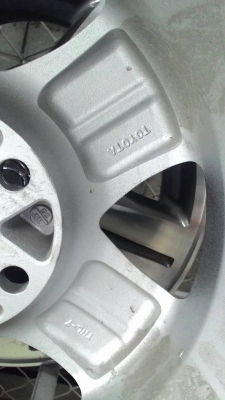 แม๊ก วีโก้ เดิมๆ ขอบ 15 ชุด 4 วง tel.081-427-3941