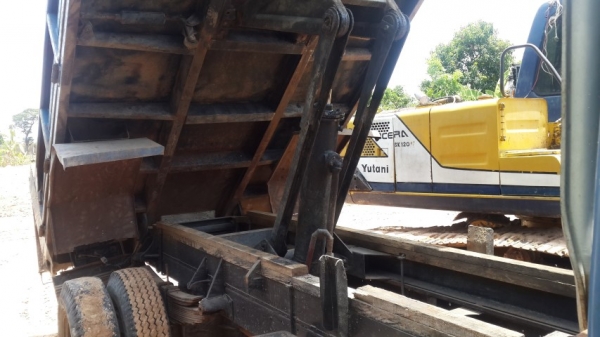 ขายรถดั๊มพ์