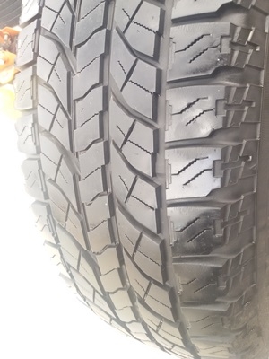 ขายยาง265/70/16 ปี 4411 YOKOHAMA  4 เส้น