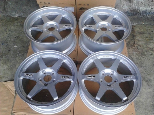 ล้อTE37 ขอบ17 หน้า8 หลัง9 วงละ 4000 บาท