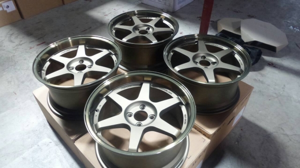 ล้อTE37 ขอบ17 หน้า8 หลัง9 วงละ 4000 บาท