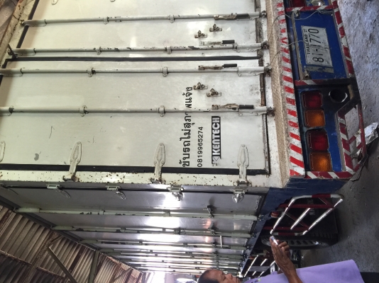 ขาย ROCKY 175แรง. ตู้แห้ง ยาว 7.20ม. สภาพดี พ้อมใช้