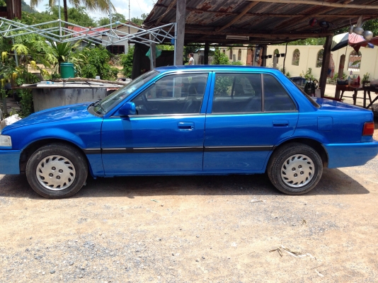 Civic ท้ายแดง พร้อมใช้ 35000 Civic ท้ายแดง พร้อมใช้ 35000