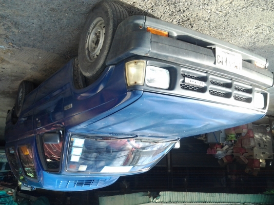 MAZDA ปี97 เครื่องอีซุ เครื่องดีแอร์เย็นสีไม่พุพร้อมใช่งาน