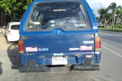 MAZDA ปี97 เครื่องอีซุ เครื่องดีแอร์เย็นสีไม่พุพร้อมใช่งาน MAZDA ปี97 เครื่องอีซุ เครื่องดีแอร์เย็นสีไม่พุพร้อมใช่งาน