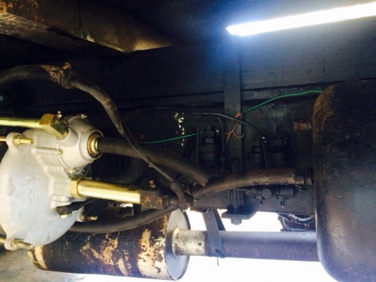 ขาย10ล้อ สองเพลาทายลาด มีสโลวร์กลางขึ่น200สบาย