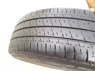 ขายยาง215/65/16 ปี 0714 MICHERLIN AGILIS  4 เส้น