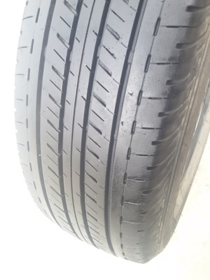 ขายยาง215/65/16 ปี 1614 BRIDGESTONE DURAVIS R611 4 เส้น ขายยาง215/65/16 ปี 1614 BRIDGESTONE DURAVIS R611 4 เส้น