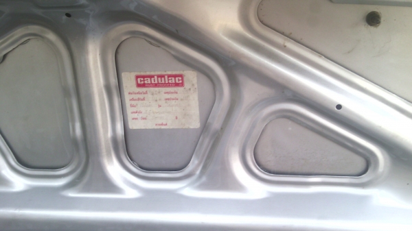 ฝากขายรถเก๋งโตโยต้า    ปี96เดิมทั้งคัน   สนใจ0916099873