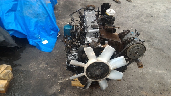 ขายเครื่องยนต์ดีเซลนิสสัน sd2500
