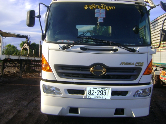 หัวลาก  320  แรง ปี 48  สภาพพร้อมใช้งาน  ราคา  1,200,000 บาท