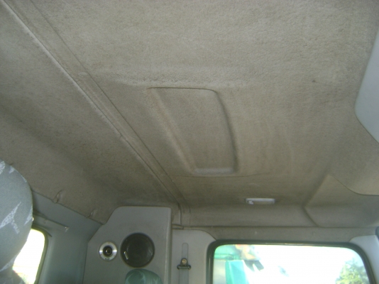 หัวลาก  320  แรง ปี 48  สภาพพร้อมใช้งาน  ราคา  1,200,000 บาท