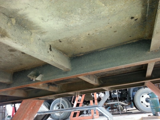 ขายกะบะพื้นเรียบไม่ดัมพ์สนใจติดต่อได้ที่ 089-9198420