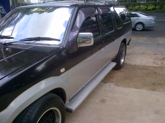 ขายNissan Big M แวน 5 ประตู สภาพดี เจ้าของขายเอง ขายNissan Big M แวน 5 ประตู สภาพดี เจ้าของขายเอง