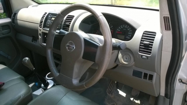 ขาย NISSAN NAVARA ตอนเดียว คัสซีสวย เครื่องดี แอร์เย็น ทะเบียนพร้อมโอนครับ