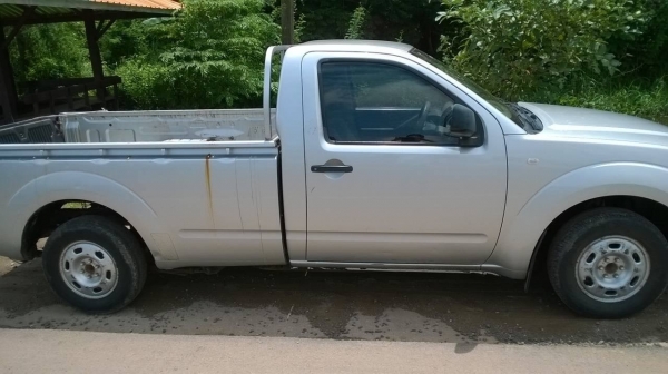 ขาย NISSAN NAVARA ตอนเดียว คัสซีสวย เครื่องดี แอร์เย็น ทะเบียนพร้อมโอนครับ