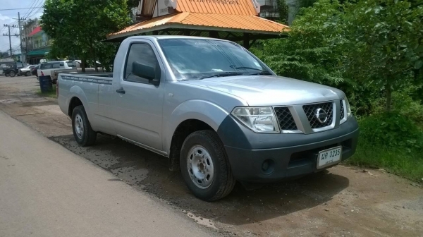 ขาย NISSAN NAVARA ตอนเดียว คัสซีสวย เครื่องดี แอร์เย็น ทะเบียนพร้อมโอนครับ