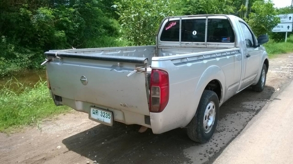 ขาย NISSAN NAVARA ตอนเดียว คัสซีสวย เครื่องดี แอร์เย็น ทะเบียนพร้อมโอนครับ