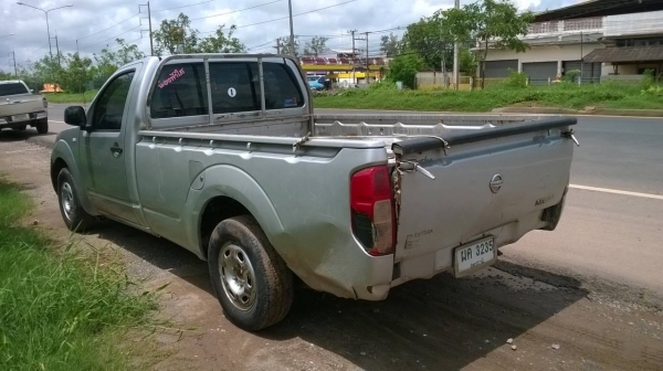ขาย NISSAN NAVARA ตอนเดียว คัสซีสวย เครื่องดี แอร์เย็น ทะเบียนพร้อมโอนครับ