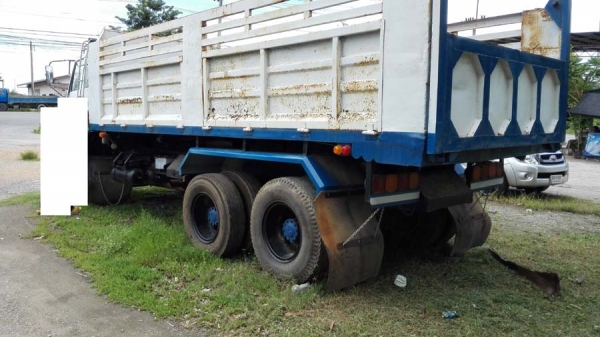 Isuzu Rocky 210 เครื่องเทอโบนอก/ สวยเต็มพร้อมใช้ Isuzu Rocky 210 เครื่องเทอโบนอก/ สวยเต็มพร้อมใช้