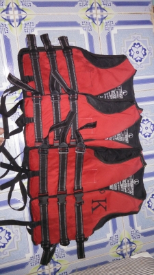 เสื้อชูชีพโกเรียแท้มาเป็นทีม3ตัว