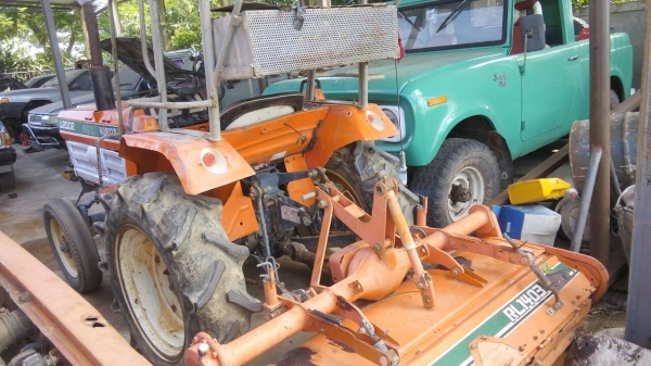 ขายด่วน kubota L 2002 ใช้งานน้อย เดิมๆ เจ้าของขายเอง พร้อมใช้ ต่อรองได้ 086-9159153