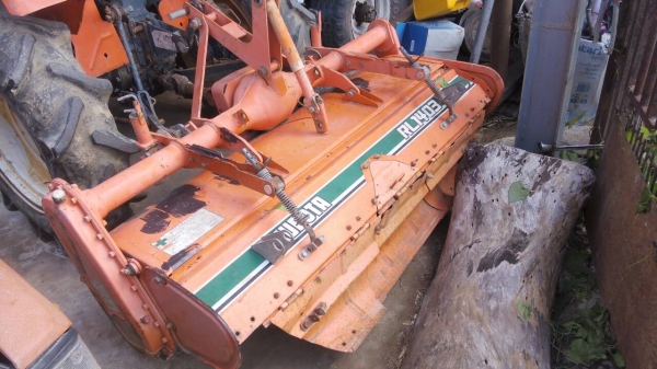 ขายด่วน kubota L 2002 ใช้งานน้อย เดิมๆ เจ้าของขายเอง พร้อมใช้ ต่อรองได้ 086-9159153