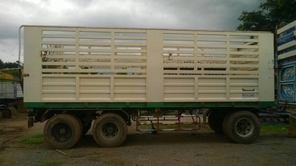 ขายลูกพ่วง 3 คานไม่ดั้ม ยาว 7 เมตร ทะเบียนพร้อม ราคาคุยกันครับ