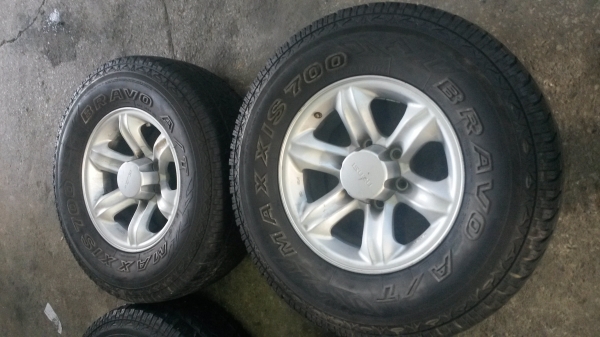 แม็กเล็บเหยี่ยว แท้ๆฝาครบ พร้อมยางดอกat แม็กเล็บเหยี่ยว แท้ๆฝาครบ พร้อมยางดอกat